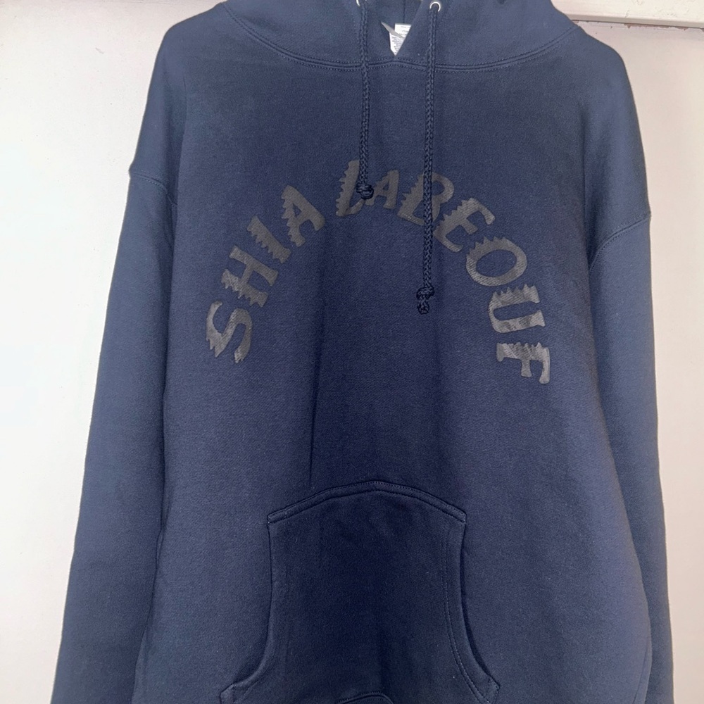 Men’s Independent trading company Hoodie. Size L Never worn, New without tags.